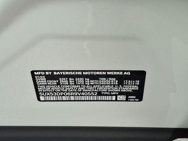 Photo of 2024 White Metallic BMW X3