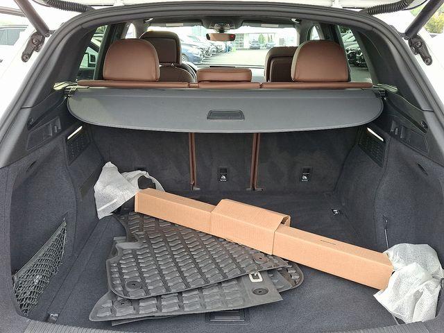 Photo of 2019 Ibis White Audi Q5