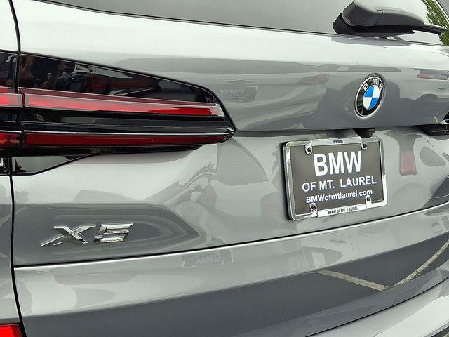 Photo of 2025 Skyscraper Gray Metallic BMW X5