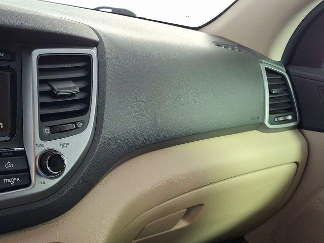 Photo of 2017 Mojave Sand Hyundai TUCSON
