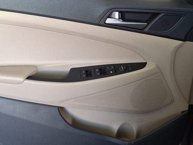 Photo of 2017 Mojave Sand Hyundai TUCSON