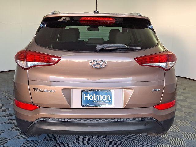 Photo of 2017 Mojave Sand Hyundai TUCSON