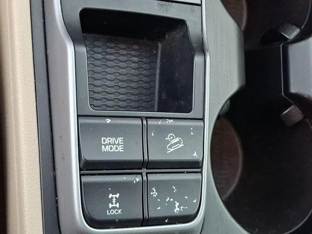 Photo of 2017 Mojave Sand Hyundai TUCSON