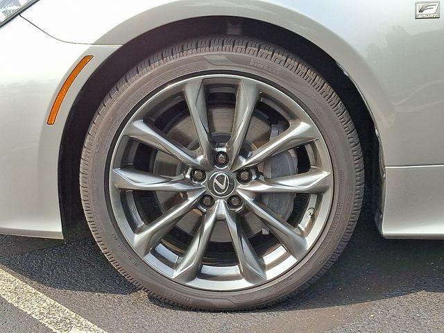 Photo of 2019 Atomic Silver Lexus RC 350
