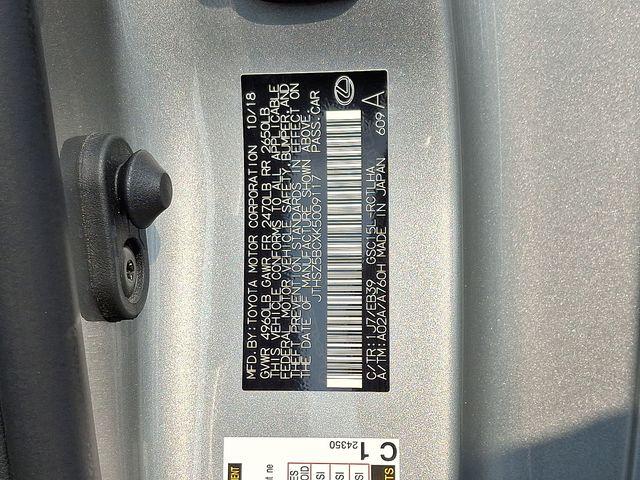 Photo of 2019 Atomic Silver Lexus RC 350