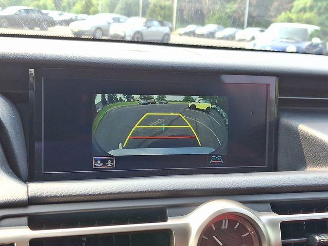 Photo of 2019 Atomic Silver Lexus RC 350