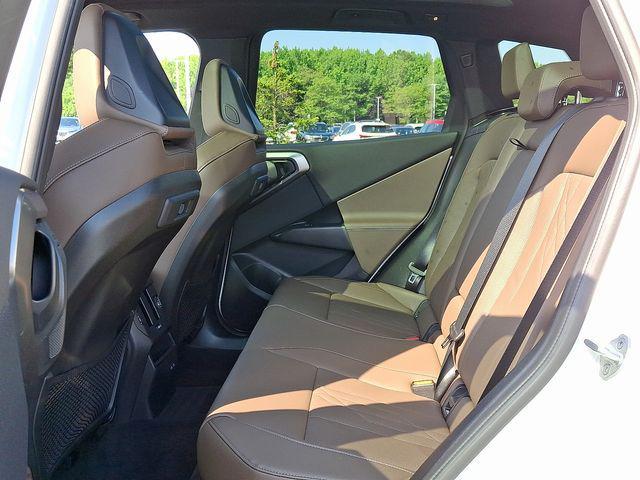 Photo of 2025 Alpine White BMW X3