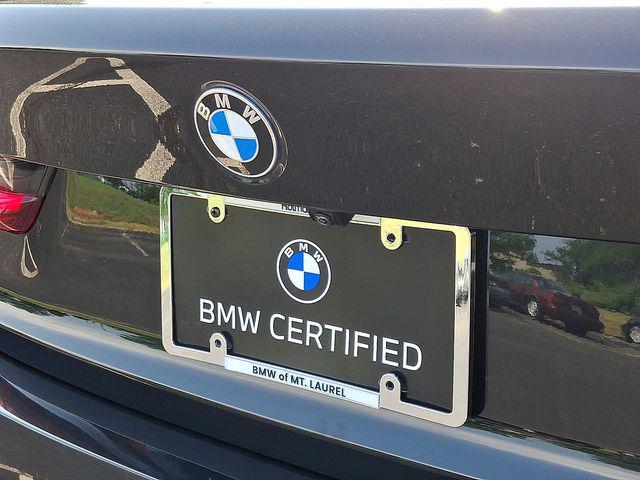 Photo of 2025 Black Sapphire Metallic BMW 330
