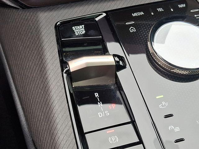 Photo of 2025 Mineral White Metallic BMW X3