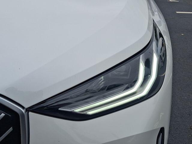 Photo of 2025 Mineral White Metallic BMW X3