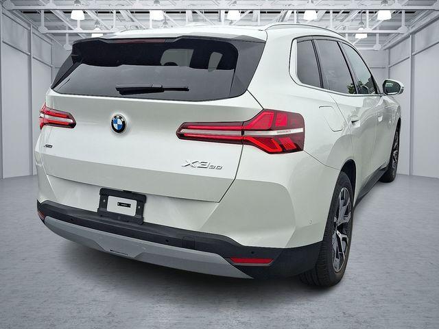 Photo of 2025 Mineral White Metallic BMW X3