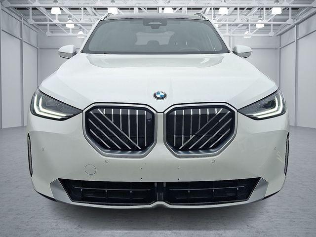Photo of 2025 Mineral White Metallic BMW X3