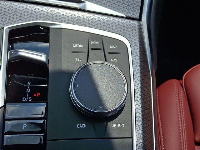 Photo of 2025 Jet Black BMW 330