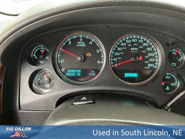 Photo of 2009 White Chevrolet Silverado 1500