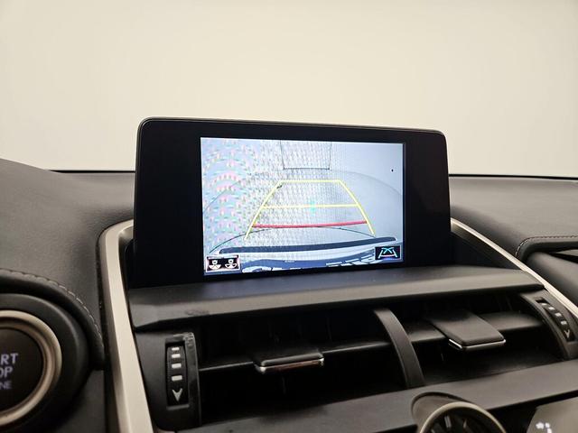 Photo of 2021 White Lexus NX 300