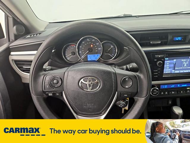 Photo of 2014 Silver Toyota Corolla