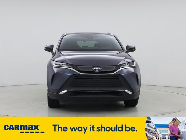 Photo of 2021 Gray Toyota Venza