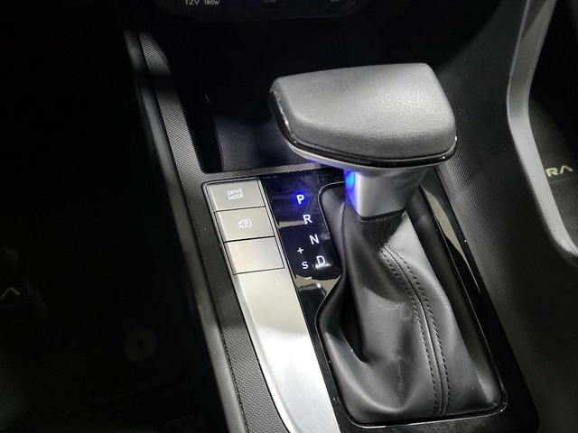 Photo of 2023 Black Hyundai ELANTRA