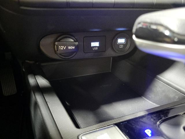 Photo of 2023 Black Hyundai ELANTRA