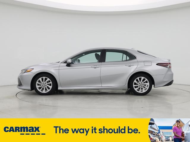 Photo of 2021 Silver Toyota Camry