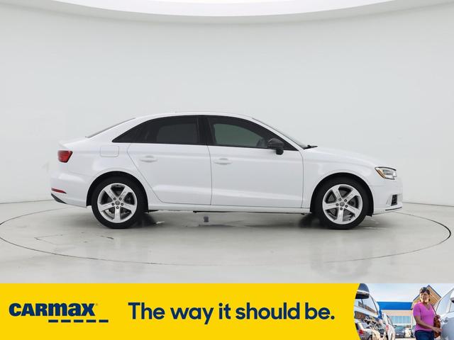 Photo of 2017 White Audi A3