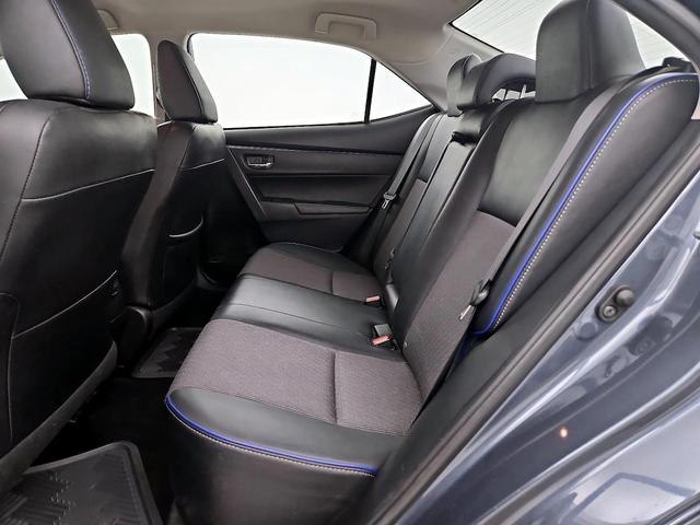 Photo of 2017 Blue Toyota Corolla