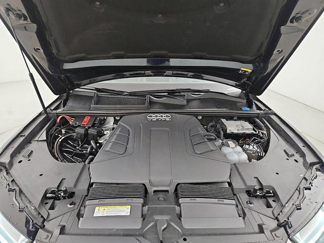 Photo of 2018 Blue Audi Q7