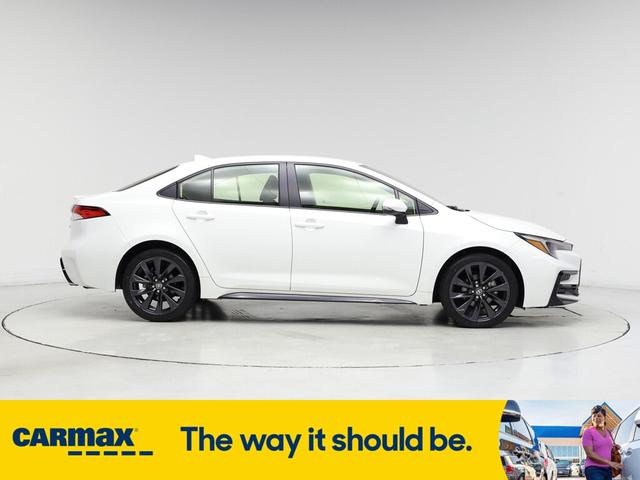 Photo of 2024 White Toyota Corolla