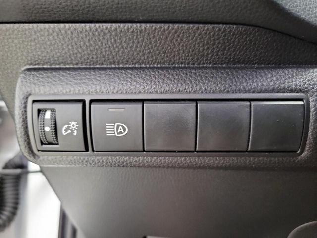 Photo of 2024 White Toyota Corolla