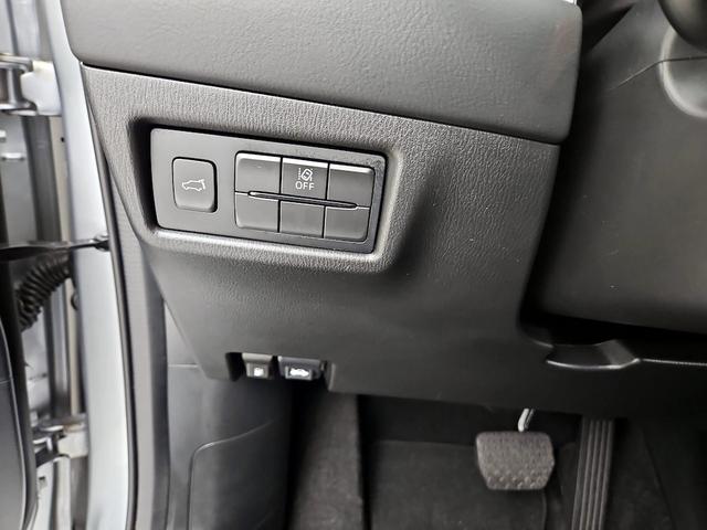 Photo of 2023 Silver Mazda CX-5