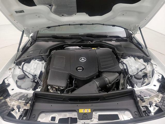 Photo of 2024 White Mercedes-Benz CLE 300