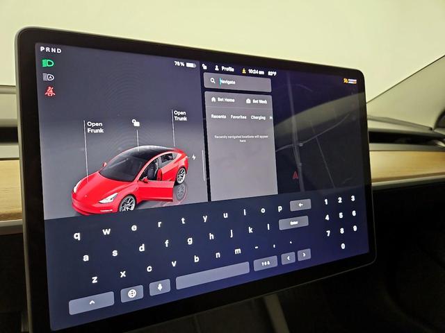 Photo of 2022 Red Tesla Model 3