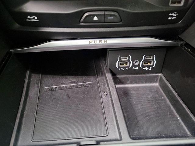 Photo of 2023 Blue Chrysler Pacifica