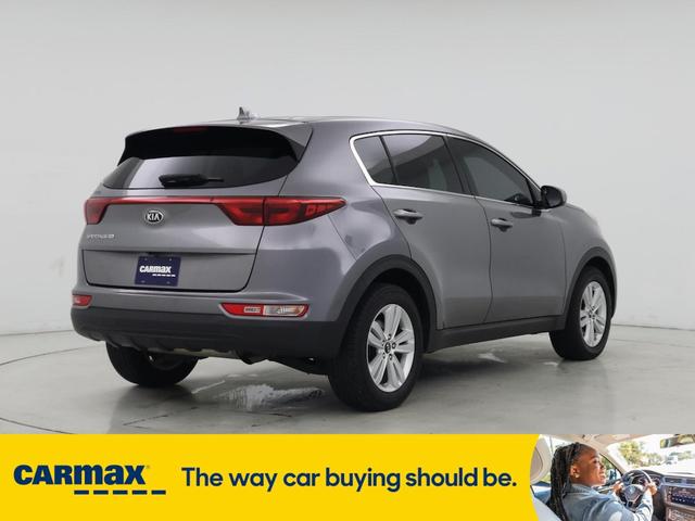 Photo of 2017 Gray Kia Sportage