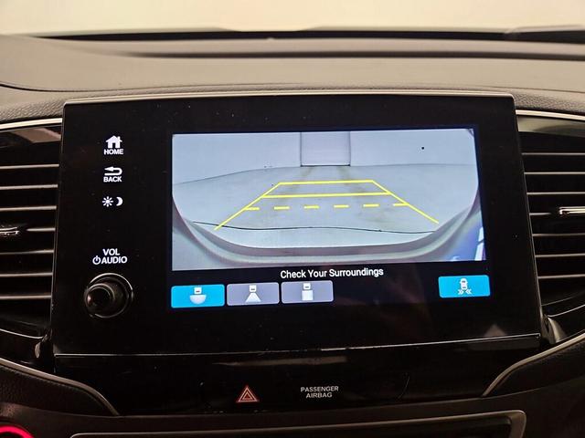 Photo of 2022 Burgundy Honda Pilot