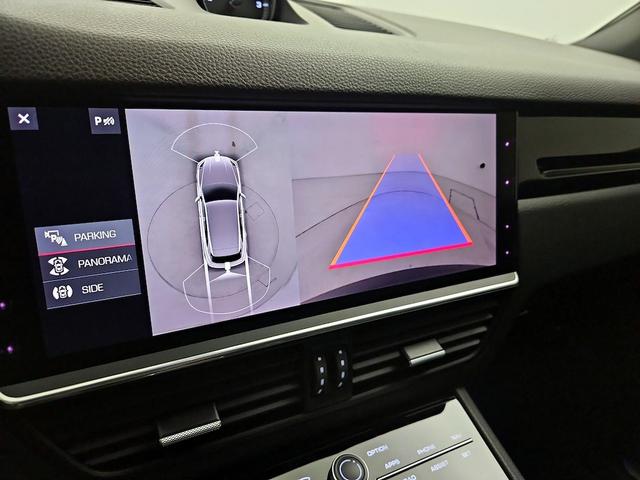 Photo of 2021 Black Porsche Cayenne