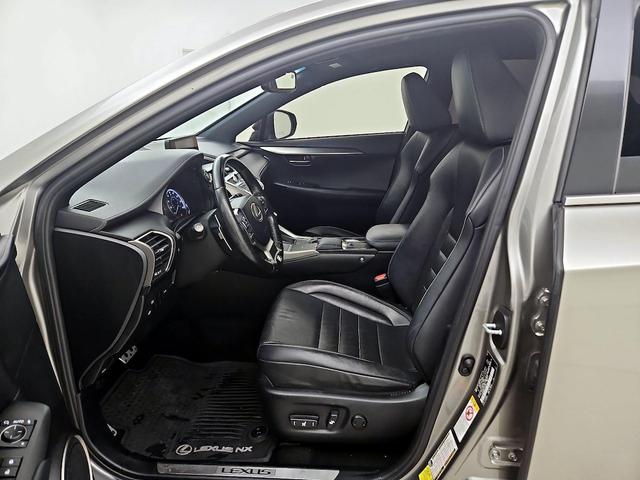 Photo of 2018 Silver Lexus NX 300