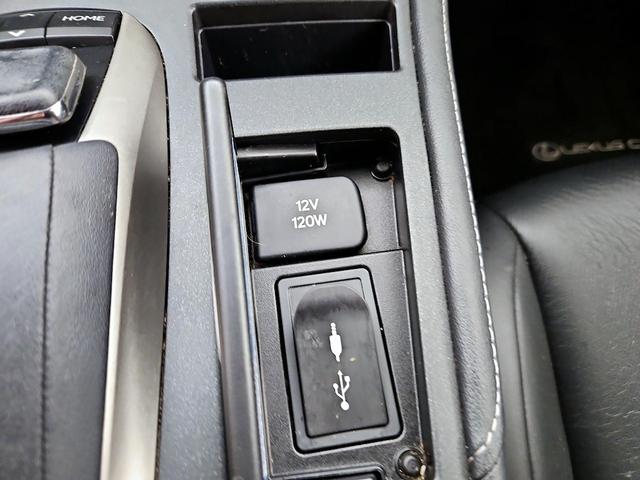 Photo of 2015 Black Lexus CT 200h