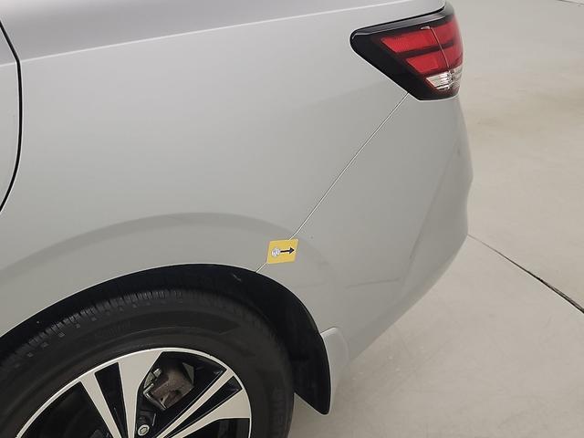 Photo of 2023 Silver Nissan Sentra