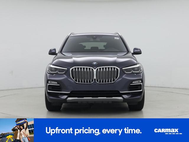 Photo of 2019 Gray BMW X5