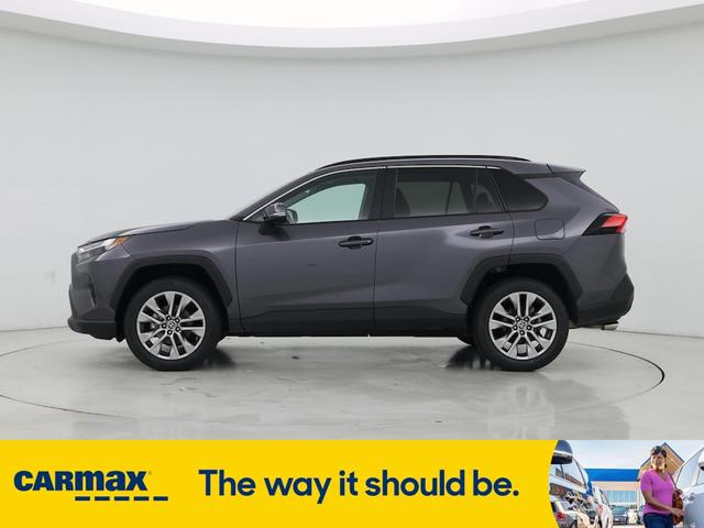 Photo of 2022 Gray Toyota RAV4