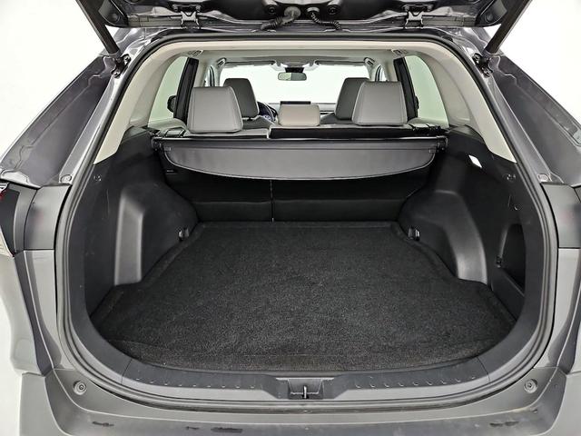 Photo of 2022 Gray Toyota RAV4
