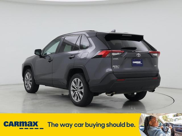 Photo of 2022 Gray Toyota RAV4