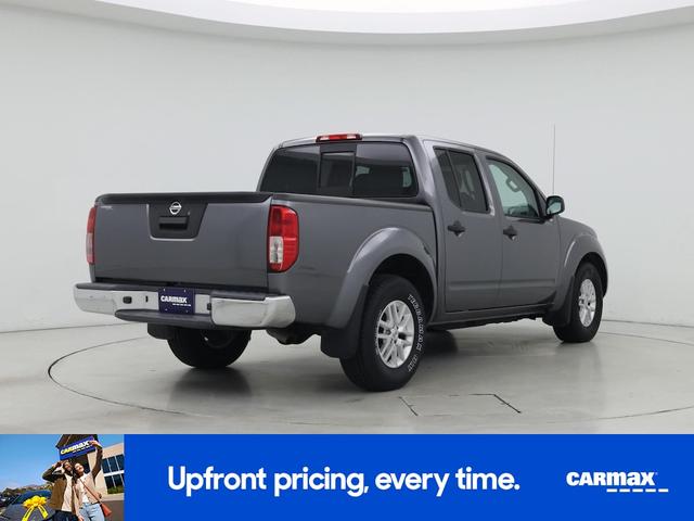 Photo of 2021 Gray Nissan Frontier