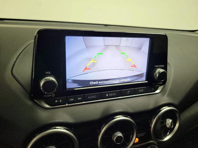 Photo of 2024 Black Nissan Sentra