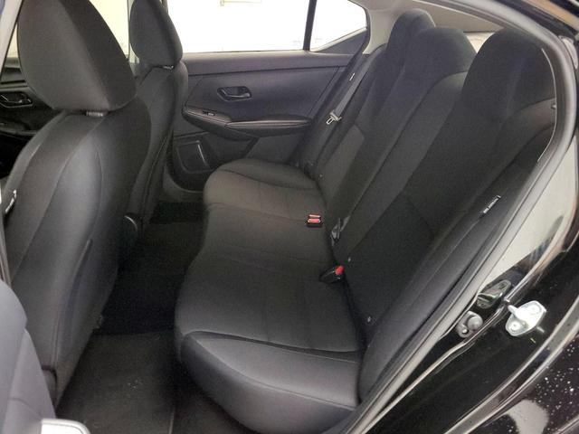 Photo of 2024 Black Nissan Sentra