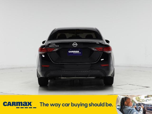 Photo of 2024 Black Nissan Sentra
