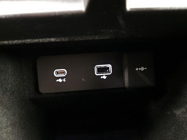 Photo of 2022 Gray Land Rover Range Rover Evoque