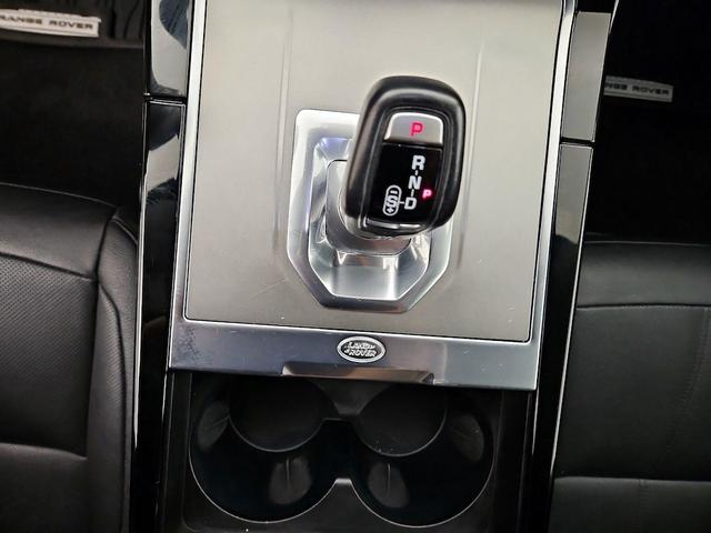 Photo of 2022 Gray Land Rover Range Rover Evoque