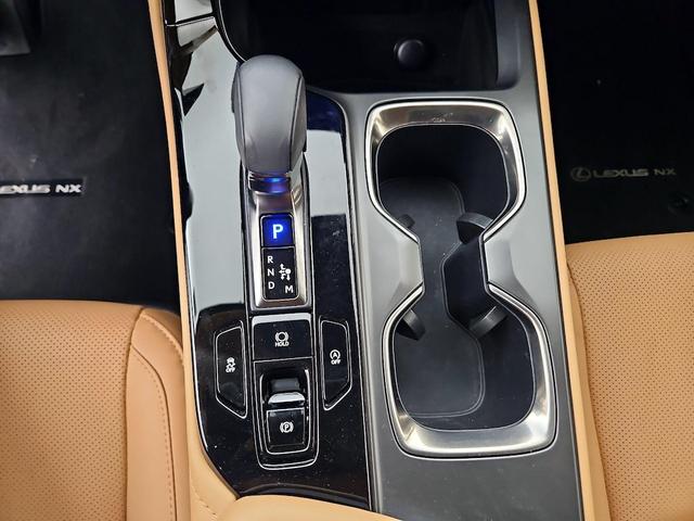 Photo of 2024 Gray Lexus NX 250